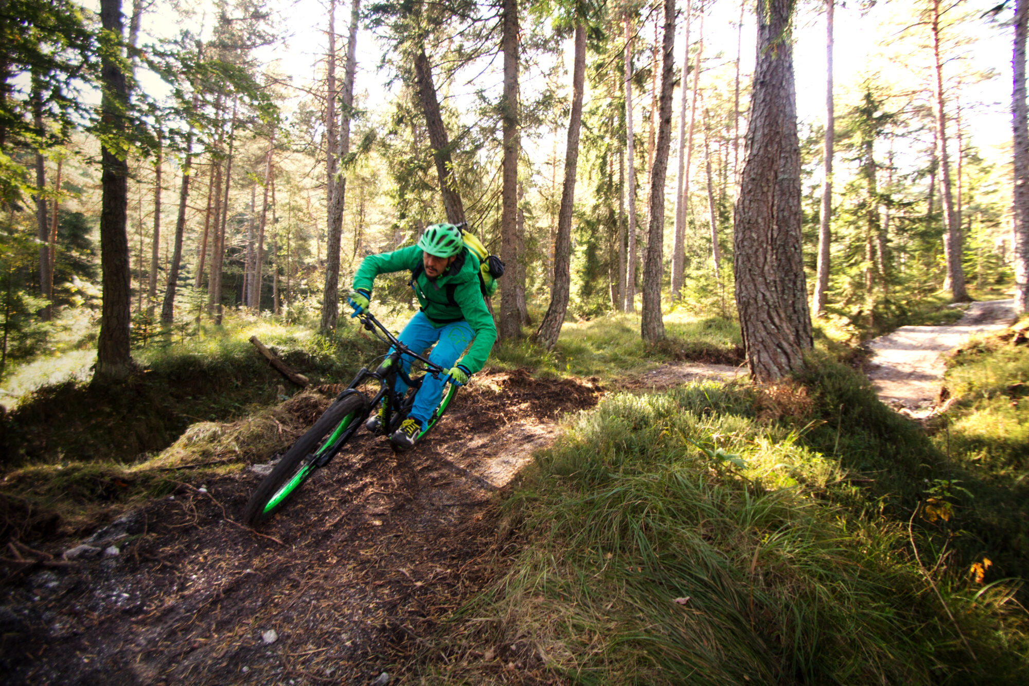 Mountainbiken am Kopein Trail in der Region Villach